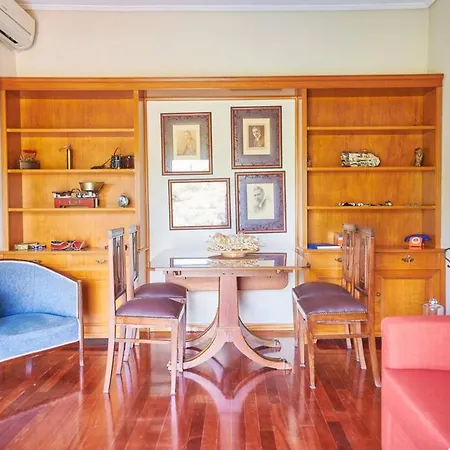 Pristine Penthouse With A Spacious Balcony View